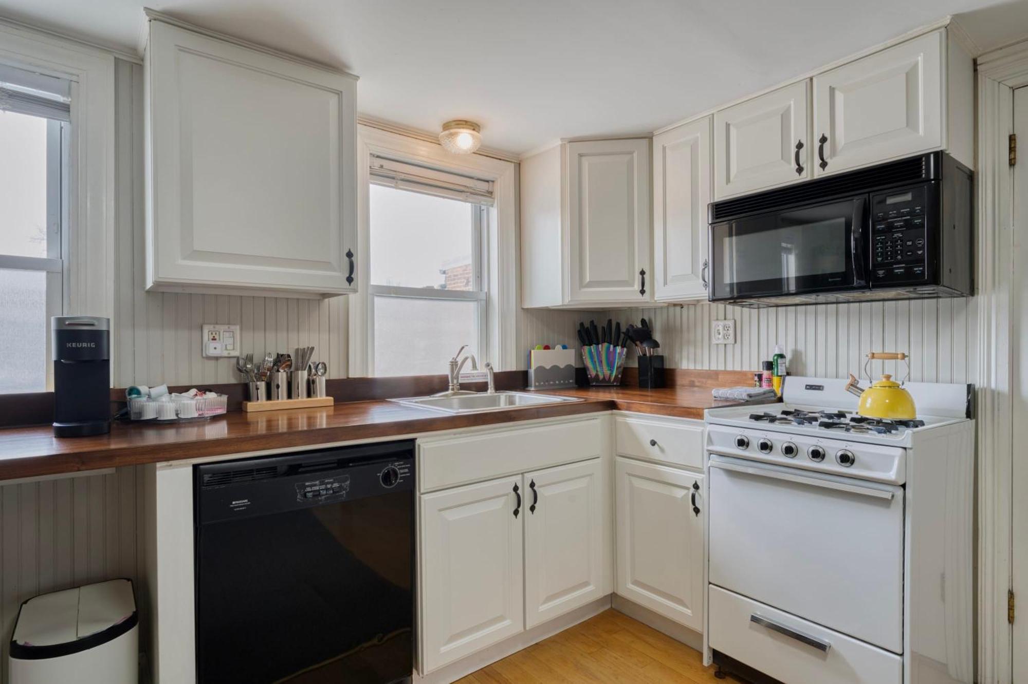 Top-Floor 1Br In Historic Capitol Hill Washington Dış mekan fotoğraf