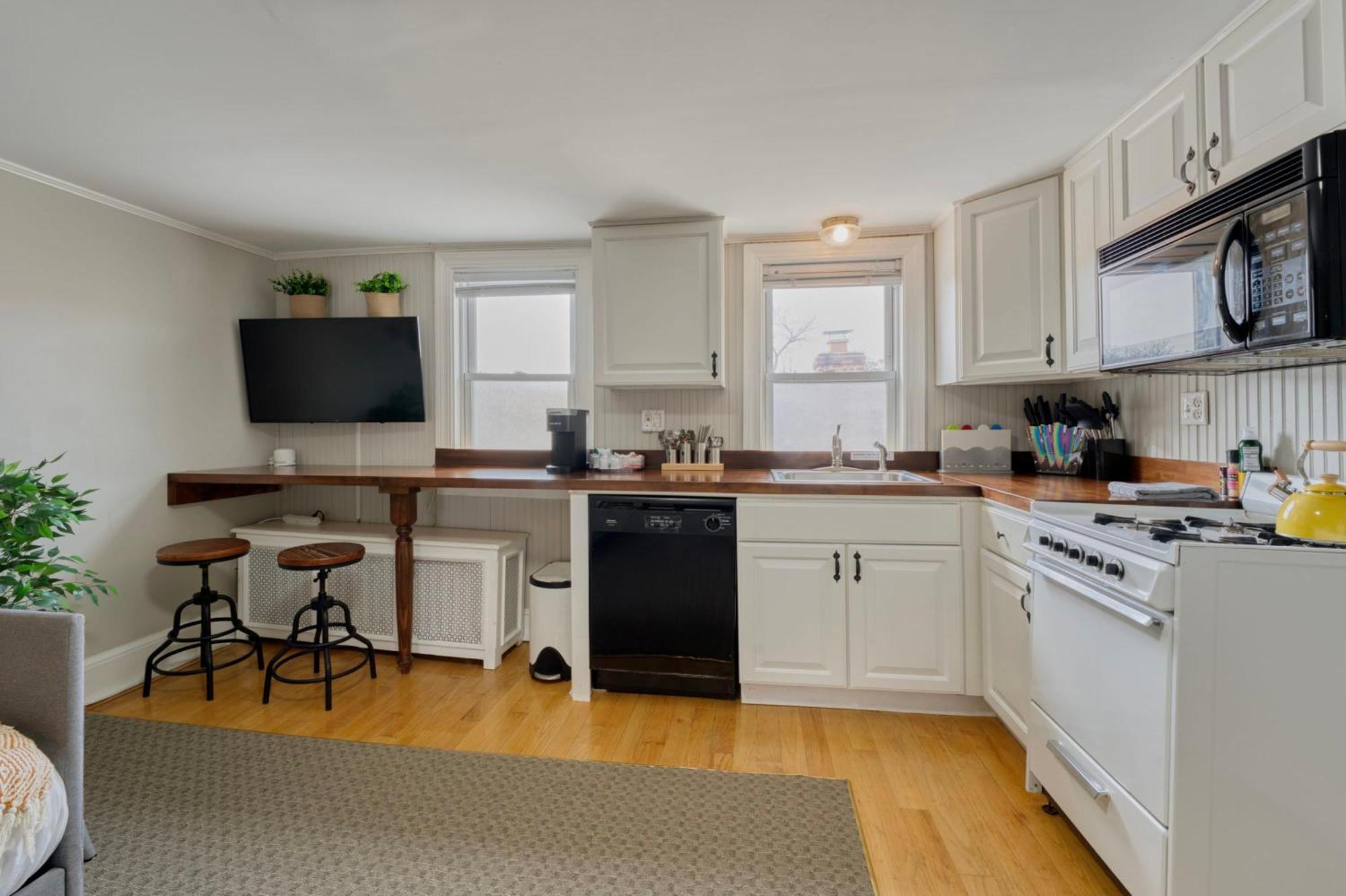 Top-Floor 1Br In Historic Capitol Hill Washington Dış mekan fotoğraf